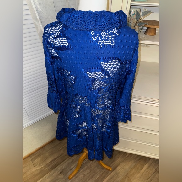 Dressy Royal Blue Jacket Medium runs like a 12/14 - Picture 4 of 5